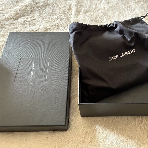Yves Saint Laurent Purse Box - Picture 1 of 1